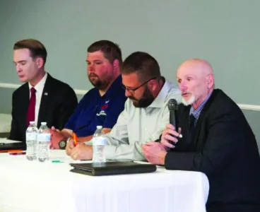 Viau suspends campaign